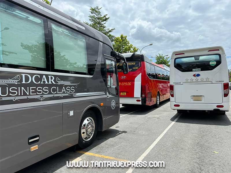 Dịch vụ cho thuê xe du lịch đón rước sân bay Tân Sơn Nhất