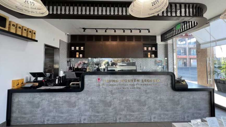 Quầy pha chế và lễ tân