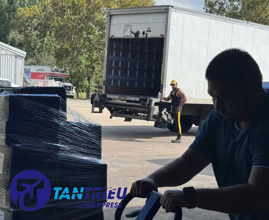 Nhận đa dạng các mặt hàng ship tận nhà