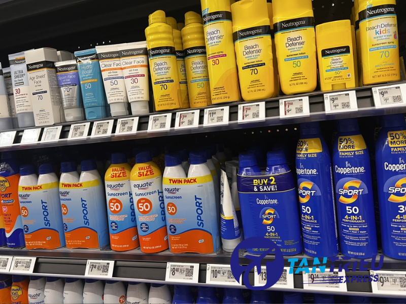 Tặng mỹ phẩm cho người thân