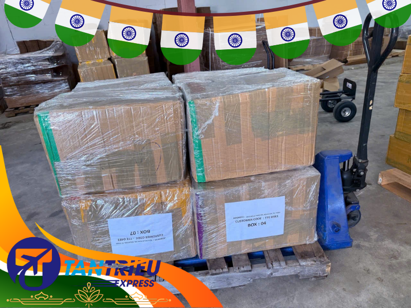 Đóng gói hàng cẩn thận kỹ lưỡng.