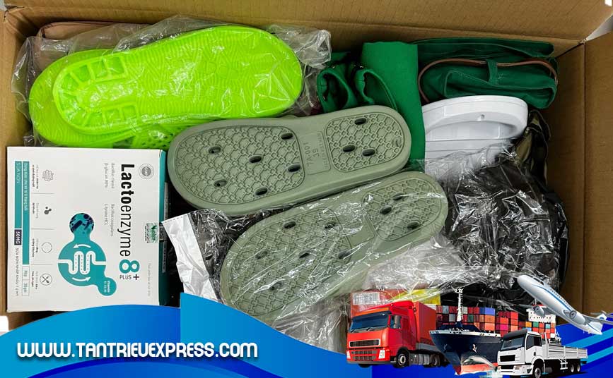 Các phụ kiện giày dép cũng được ưa chuộng gửi đi Châu Âu