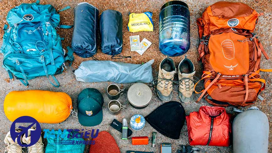 Mua sắm các dụng cụ đi phượt giá rẻ trên website ở Mỹ