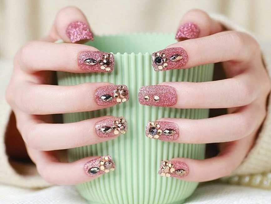 Phụ kiện trang trí móng