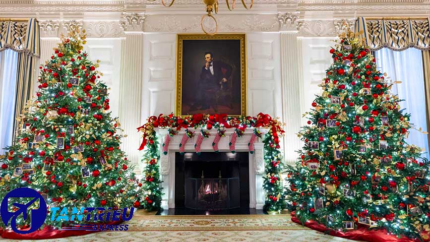 Trang trí cây thông Noel trong nhà trắng Mỹ